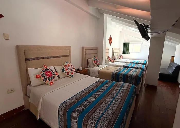 Choquechaka Hotel *