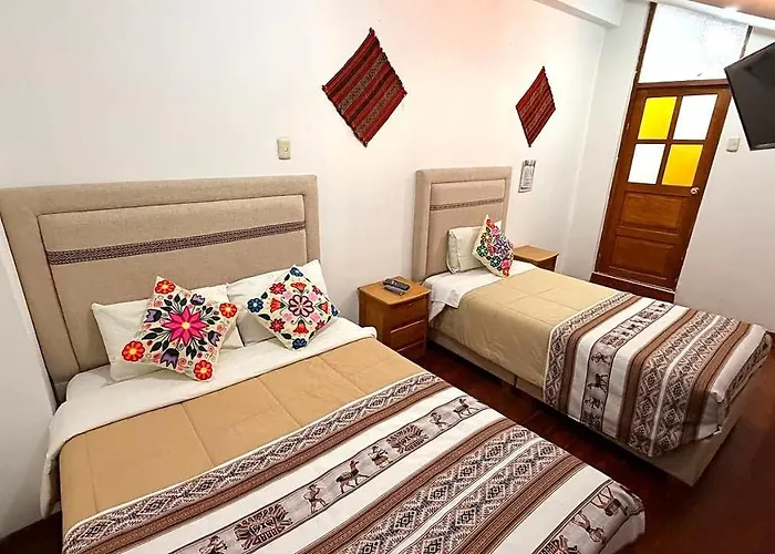 Choquechaka Hotel *